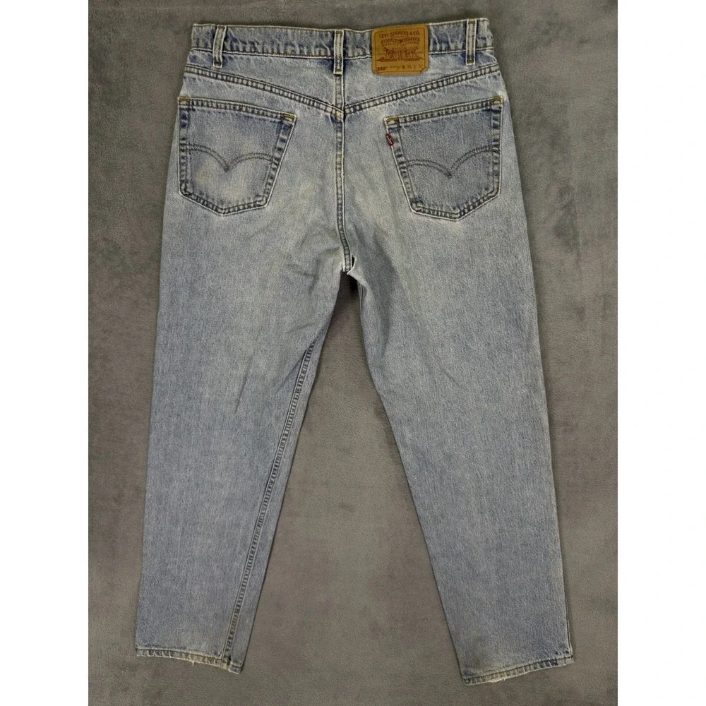 Vintage Levis 550 Jeans Mens 34x32* Blue Tapered Relaxed Made In USA 1997 Flaw**